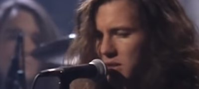 Black van Pearl Jam opnieuw op nummer 1 in De tijdloze van Studio Brussel